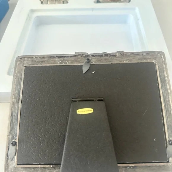 Dog Frames Set of 3 Metal Silver WOOF A House is not a Home Without A Dog - Picture 5 of 8